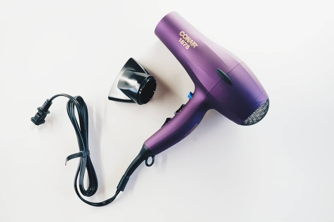 conair 1875 ionic blowdryer