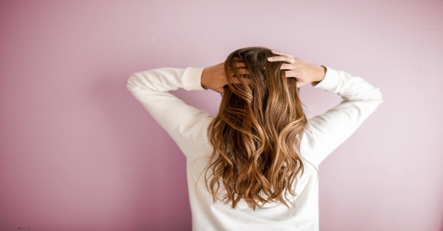 girl-with-a-long-hair