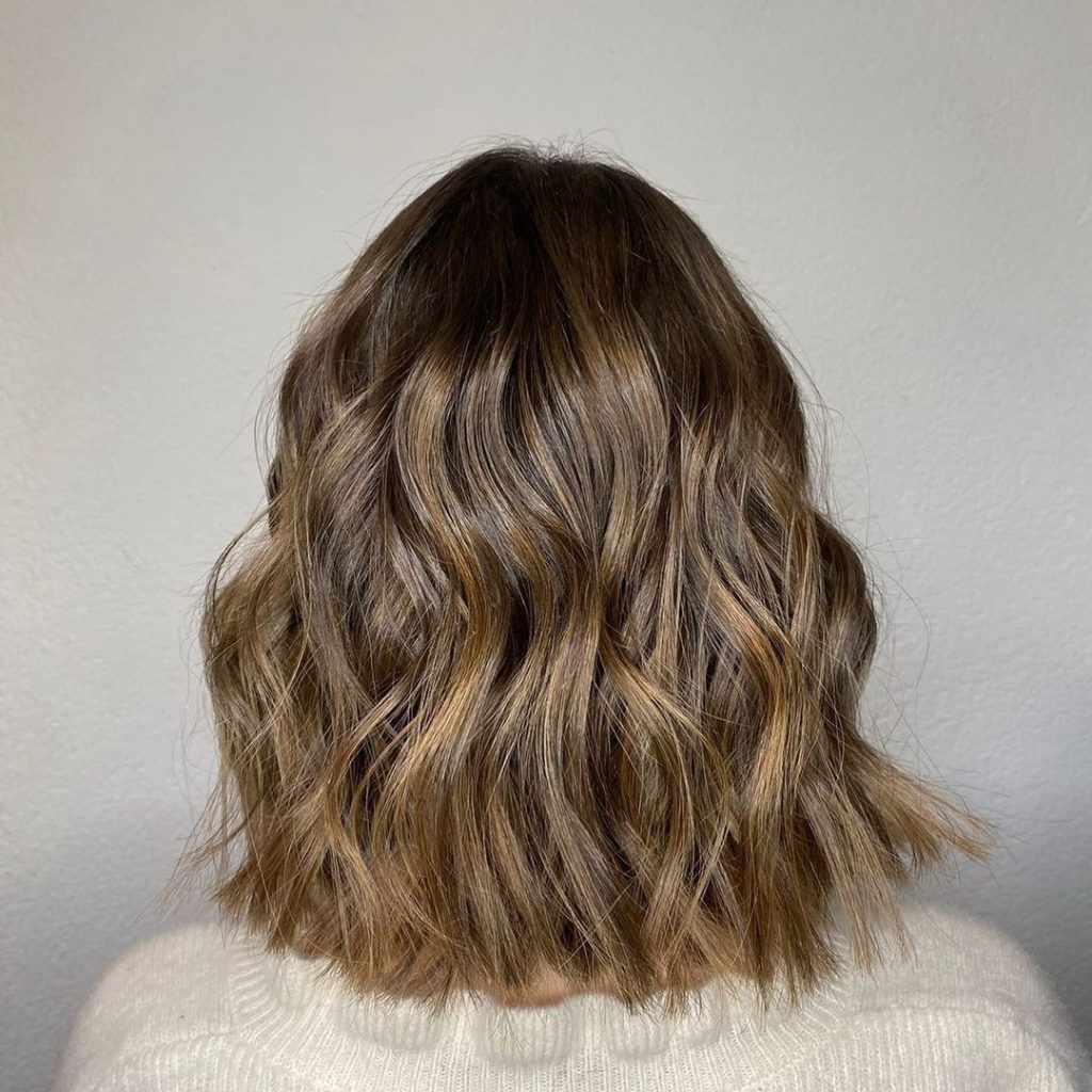 Wavy-hairstyles-for-short hair