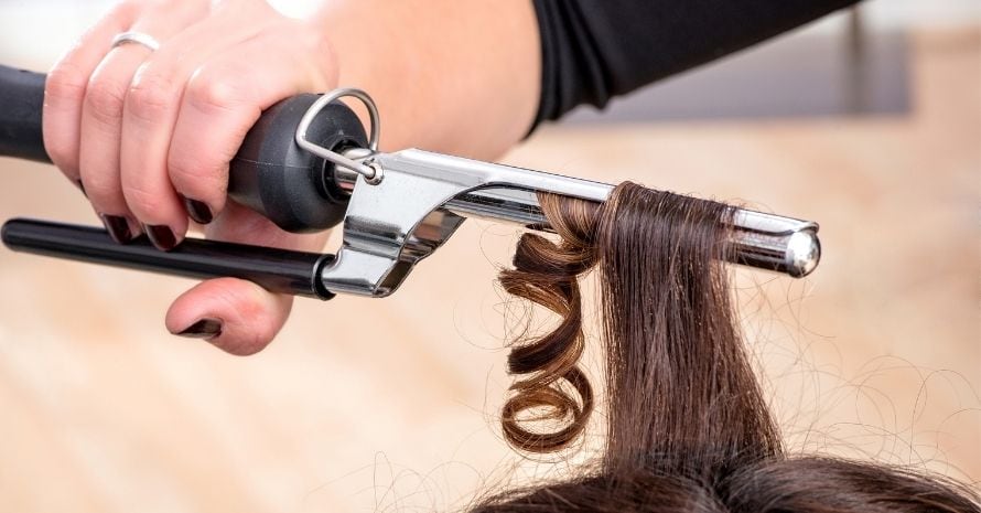 hair curler working