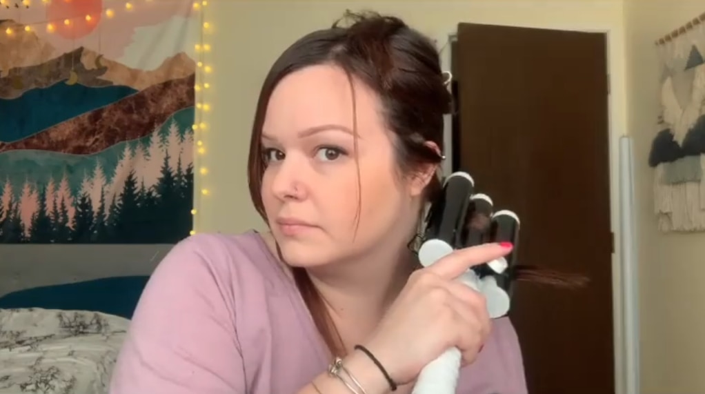 How to use a 3 barrel curling iron correctly